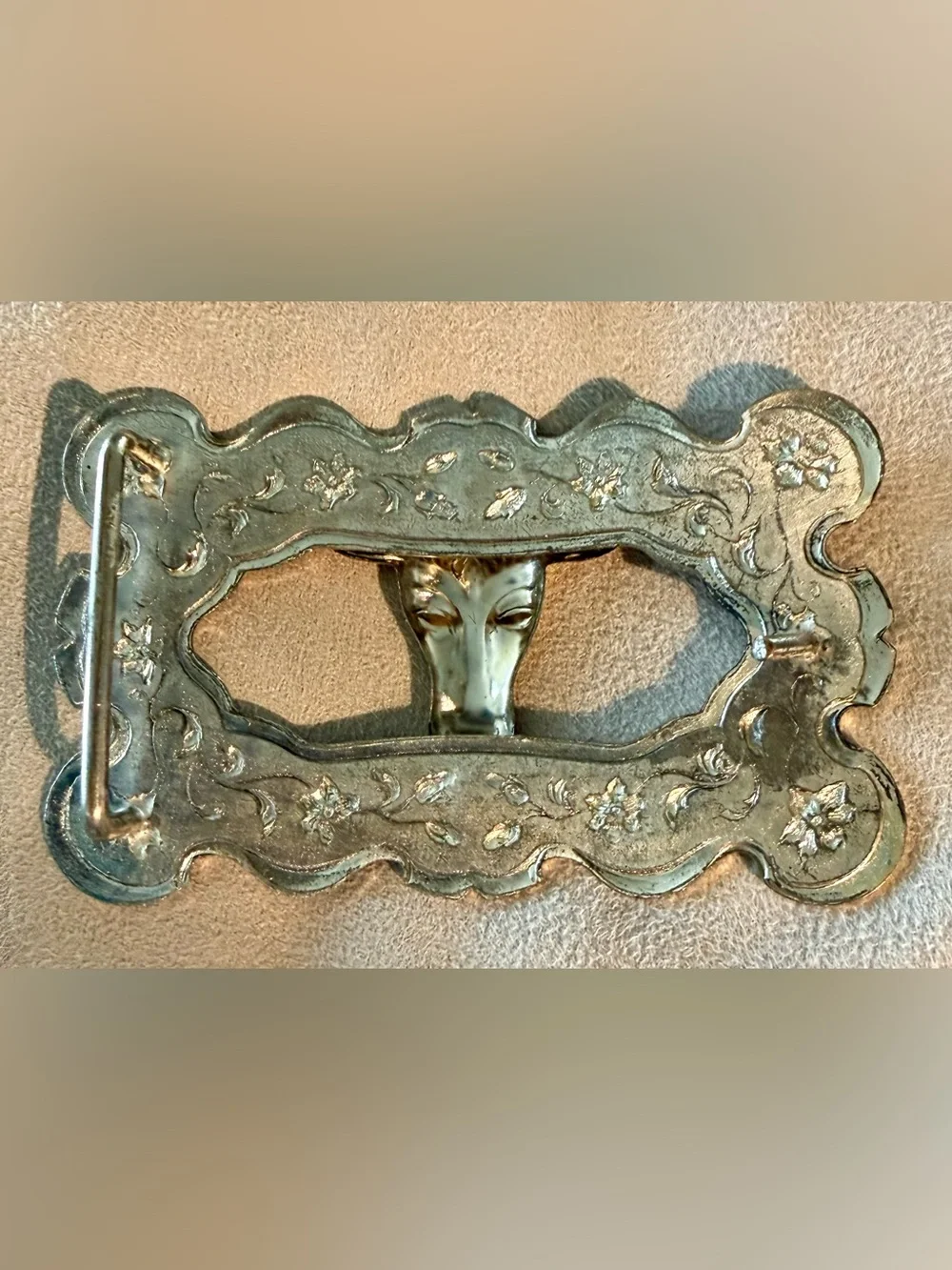 Unbranded ornate longhorn